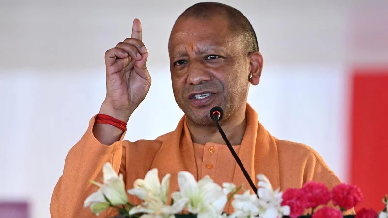 যোগীর সাম্প্রদায়িক নীতি: বাংলাদেশি ও রোহিঙ্গাদের বিরুদ্ধে কঠোর অবস্থান